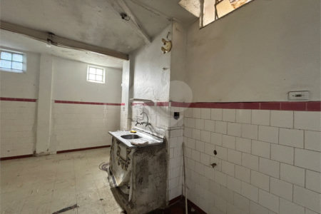 Sobrado à venda com 4 quartos em Vila Paulicéia, São Paulo, SP