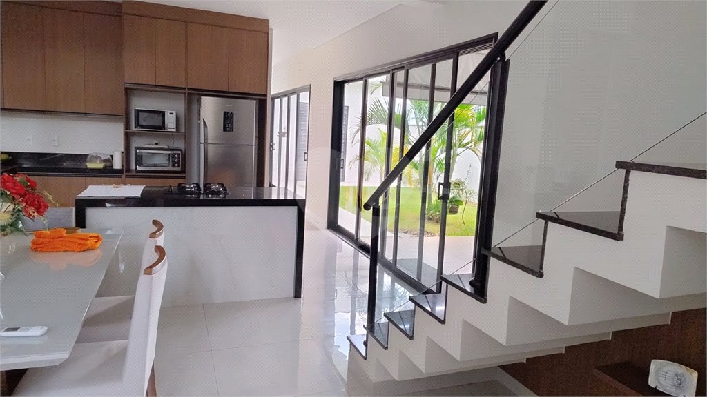 Casa à venda ou para alugar com 3 suítes no condomínio Residencial Viena, Indaiatuba - SP