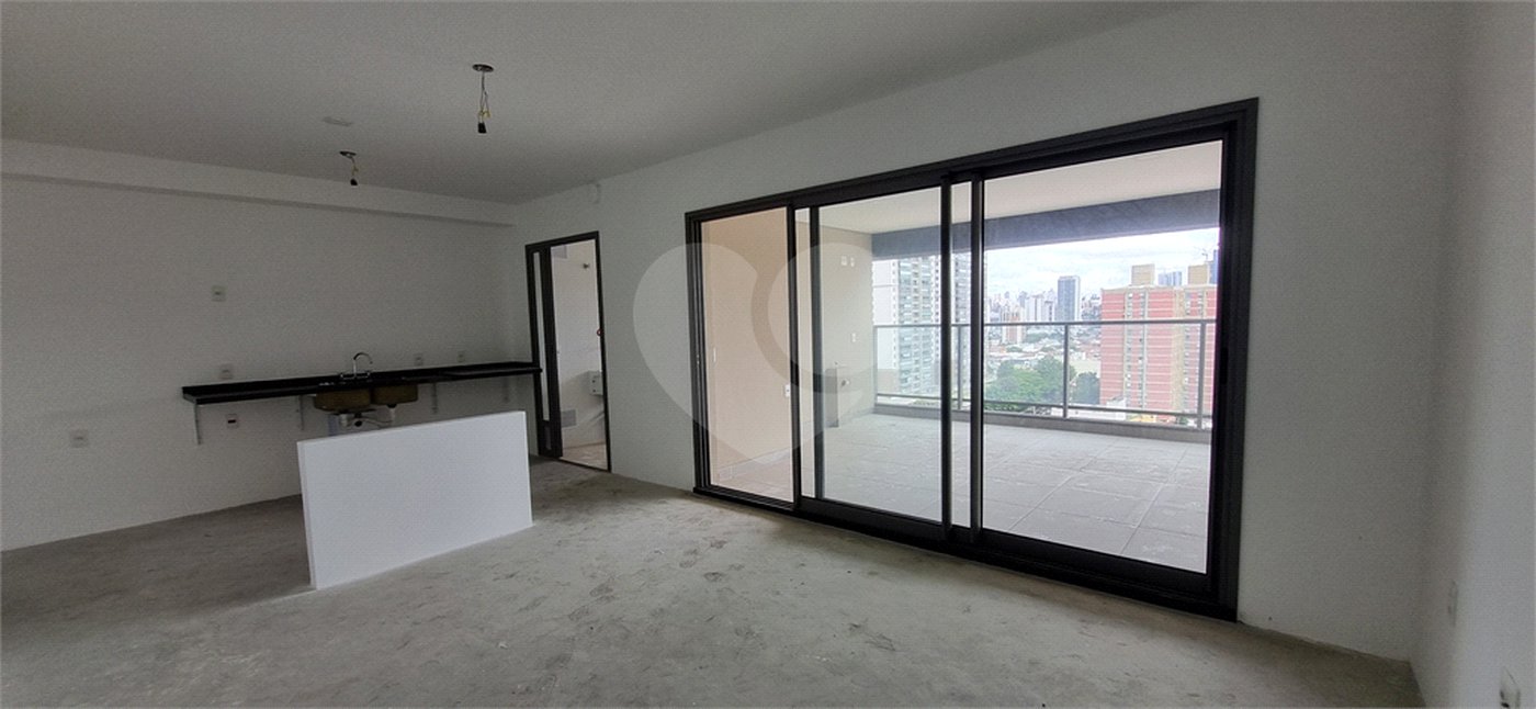 Apartamento à venda com 3 suítes em Chácara Santo Antônio, São Paulo, SP