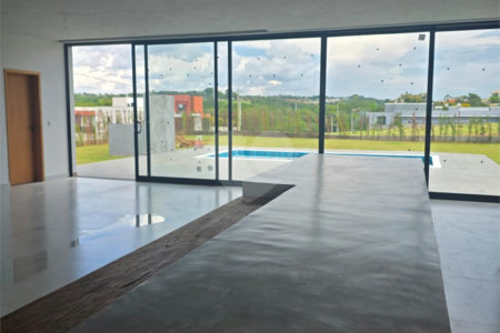 Casa à venda com 3 suítes no condomínio Village Ipanema 2, Araçoiaba da Serra - SP