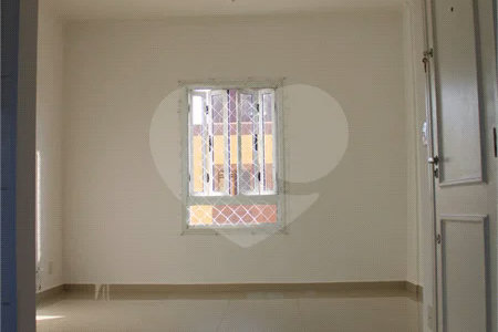 Apartamento à venda com 2 quartos, sendo 1 suíte, no Centro, Vinhedo, SP