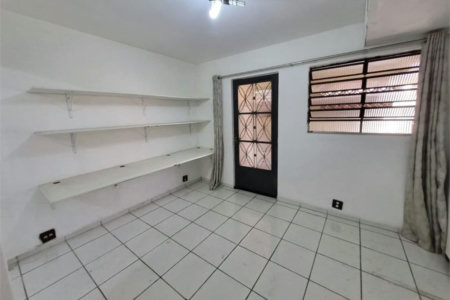 Sobrado à venda com 3 quartos, sendo 2 suítes,  em Jardim Ester Yolanda, São Paulo, SP