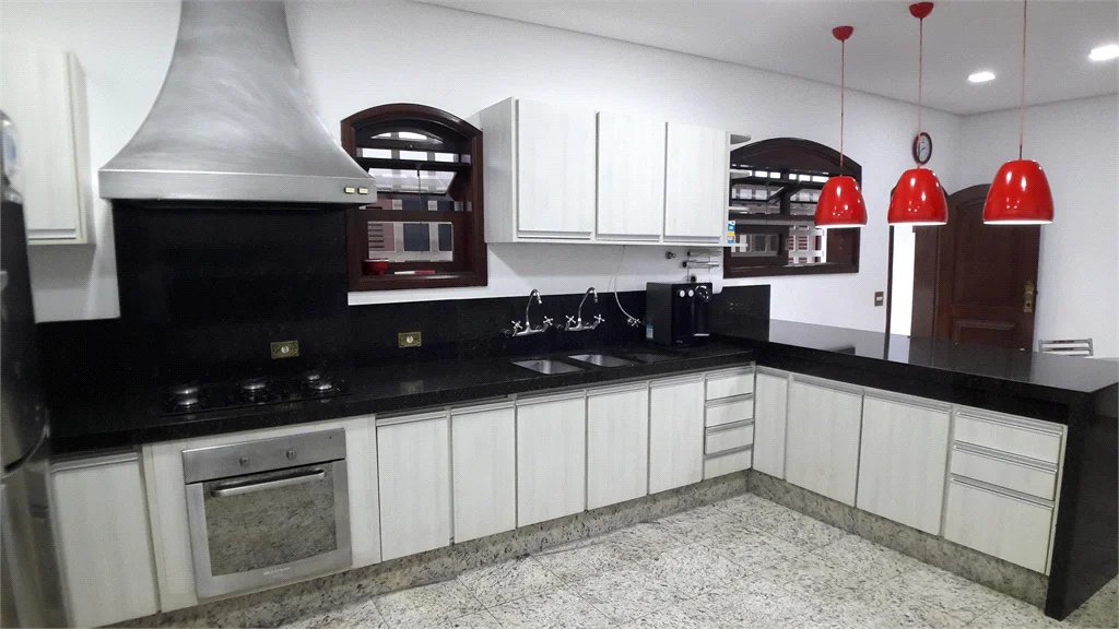 Casa à venda com 4 suítes em Lar São Paulo, São Paulo, SP