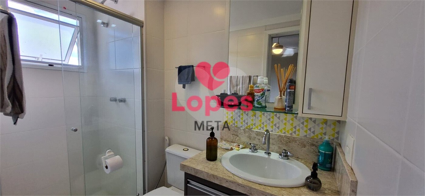 Apartamento à venda com 4 quartos, sendo 2 suítes,  em Jardim Esplanada, São José dos Campos, SP