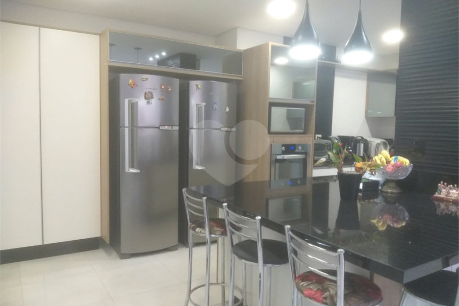 Apartamento à venda com 3 quartos, sendo 1 suíte, em Paraíso, São Paulo, SP
