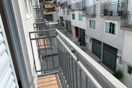 Casa à venda com 2 suítes no condomínio Residencial Napoles, São Paulo - SP