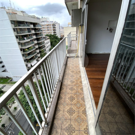Apartamento à venda com 4 quartos, sendo 1 suíte,  em Tijuca, Rio de Janeiro, RJ