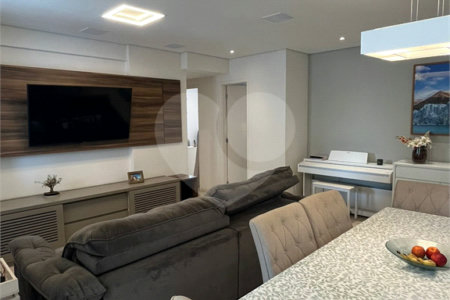 Apartamento à venda com 3 quartos, sendo 1 suíte, em Mooca, São Paulo, SP