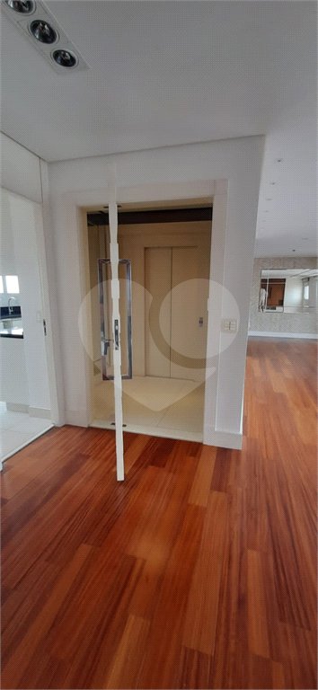 Apartamento à venda com 4 quartos, sendo 3 suítes, em Cambuci, São Paulo, SP