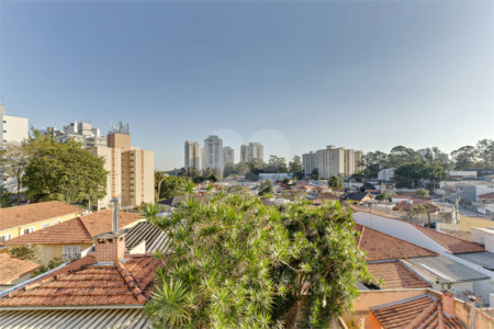 Sobrado à venda com 3 quartos, sendo 1 suíte, em Jardim Prudência, São Paulo, SP