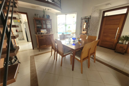Casa à venda com 3 suítes em Chácara Areal, Indaiatuba, SP