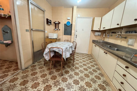 Apartamento à venda com 4 quartos, sendo 1 suíte, em Tijuca, Rio de Janeiro, RJ