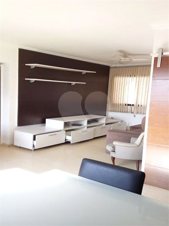 Apartamento à venda com 2 quartos, sendo 1 suíte, em Moema, São Paulo, SP
