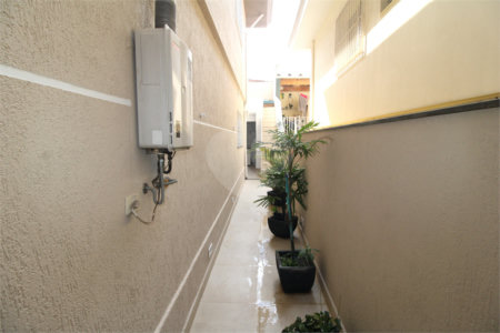 Sobrado à venda com 2 quartos, sendo 1 suíte, em Vila Dom Pedro II, São Paulo, SP