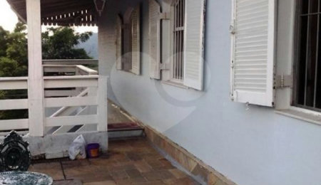 Casa em condomínio à venda ou para alugar com 4 quartos, sendo 1 suíte,  em Tremembé, São Paulo, SP