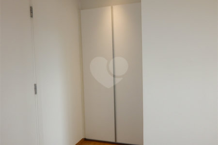 Apartamento à venda com 4 suítes em Moema, São Paulo, SP