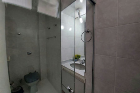 Apartamento Residencial à venda, Jardim Três Marias, Guarujá - AP1018.
