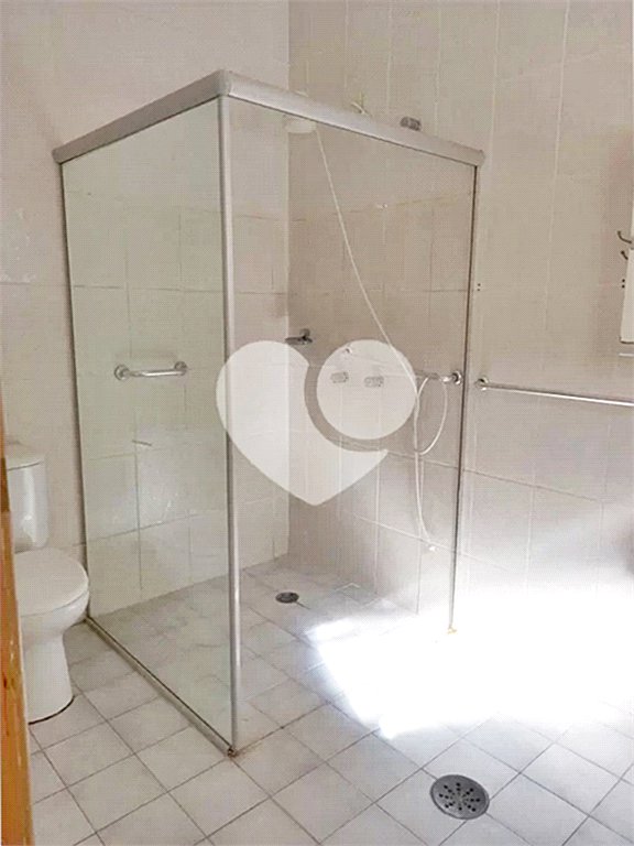 Sobrado à venda com 4 quartos, sendo 1 suíte, em Tremembé, São Paulo, SP