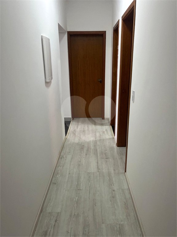 Casa à venda com 3 quartos, sendo 1 suíte, no condomínio Village Ipanema 2, Araçoiaba da Serra - SP