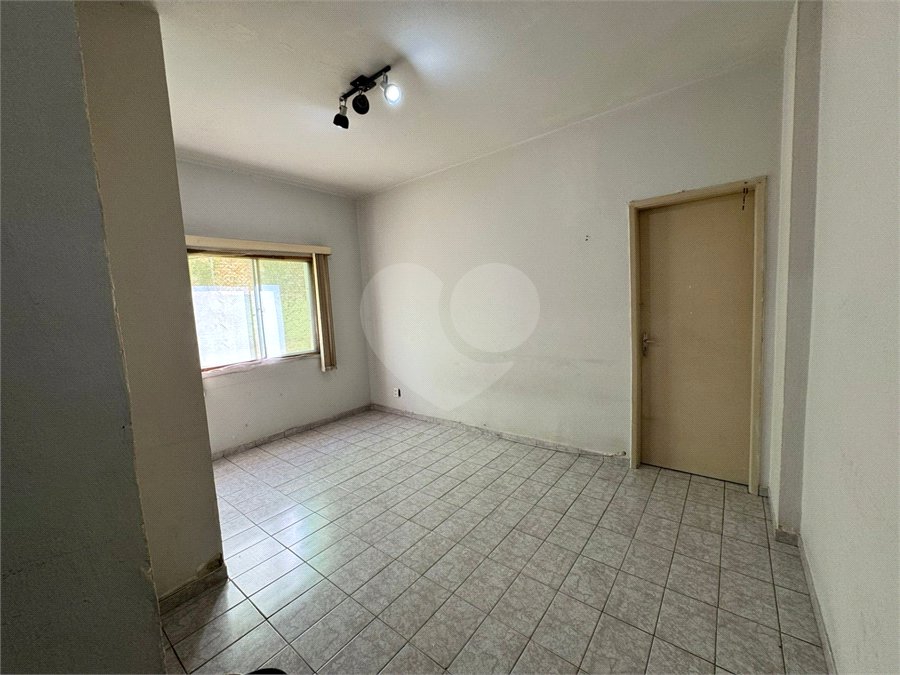 Apartamento à venda com 2 quartos em Aclimação, São Paulo, SP