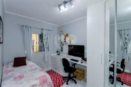 Casa à venda com 3 quartos em Vila Milton, Guarulhos, SP