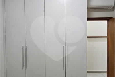 Casa para alugar com 3 suítes no condomínio Dona Lucila, Indaiatuba - SP