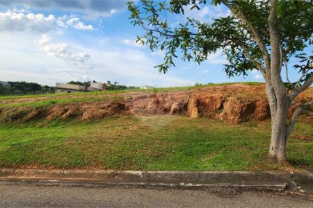 Terreno à venda no condomínio Santa Isabel I, Louveira - SP