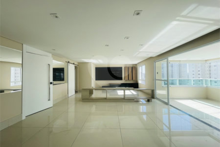 Apartamento à venda com 3 suítes no Centro, São Bernardo do Campo, SP