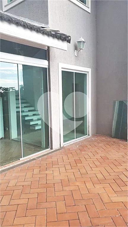 Casa à venda com 3 suítes no condomínio Sausalito, Mairiporã - SP