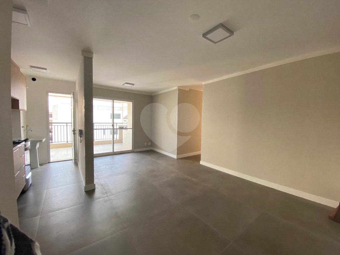 Apartamento à venda com 3 quartos, sendo 1 suíte, em Vila Guilherme, São Paulo, SP
