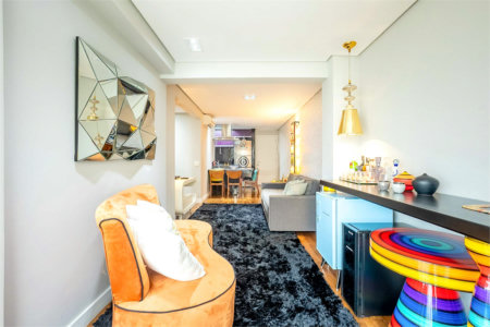 Apartamento à venda ou para alugar com 2 quartos, sendo 1 suíte, em Vila Olímpia, São Paulo, SP