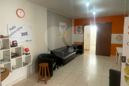 Casa Térrea à venda com 4 quartos em Vila Oliveira, Mogi das Cruzes, SP
