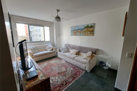 Apartamento à venda com 3 quartos, sendo 1 suíte, em Vila Uberabinha, São Paulo, SP