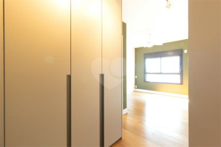 Apartamento à venda com 3 suítes em Brooklin, São Paulo, SP