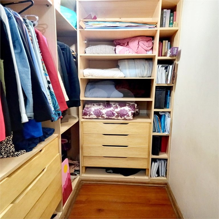 Sobrado à venda com 3 quartos, sendo 1 suíte, em Parque Vitória, São Paulo, SP