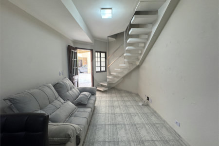 Casa à venda com 2 quartos no condomínio Village de Marbelli, Praia Grande - SP