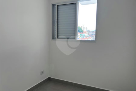 Apartamento à venda com 2 quartos em Vila Vitório Mazzei, São Paulo, SP