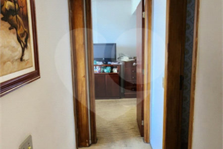 Apartamento à venda com 2 quartos, sendo 1 suíte,  em Vila Regente Feijó, São Paulo, SP