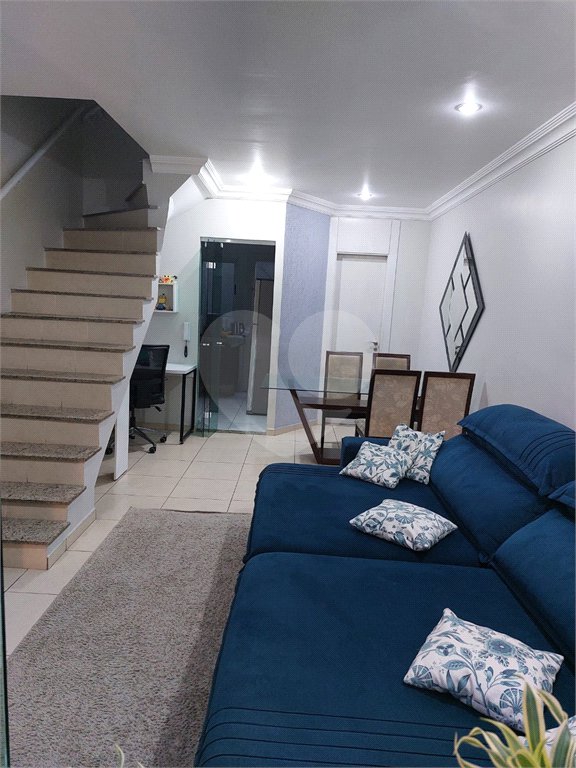 Casa à venda com 2 suítes no condomínio Villa Dell Victor, São Paulo - SP