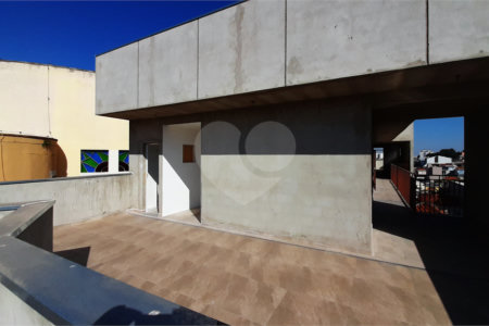 Casa à venda com 2 quartos no condomínio Residencial Luta, São Paulo - SP