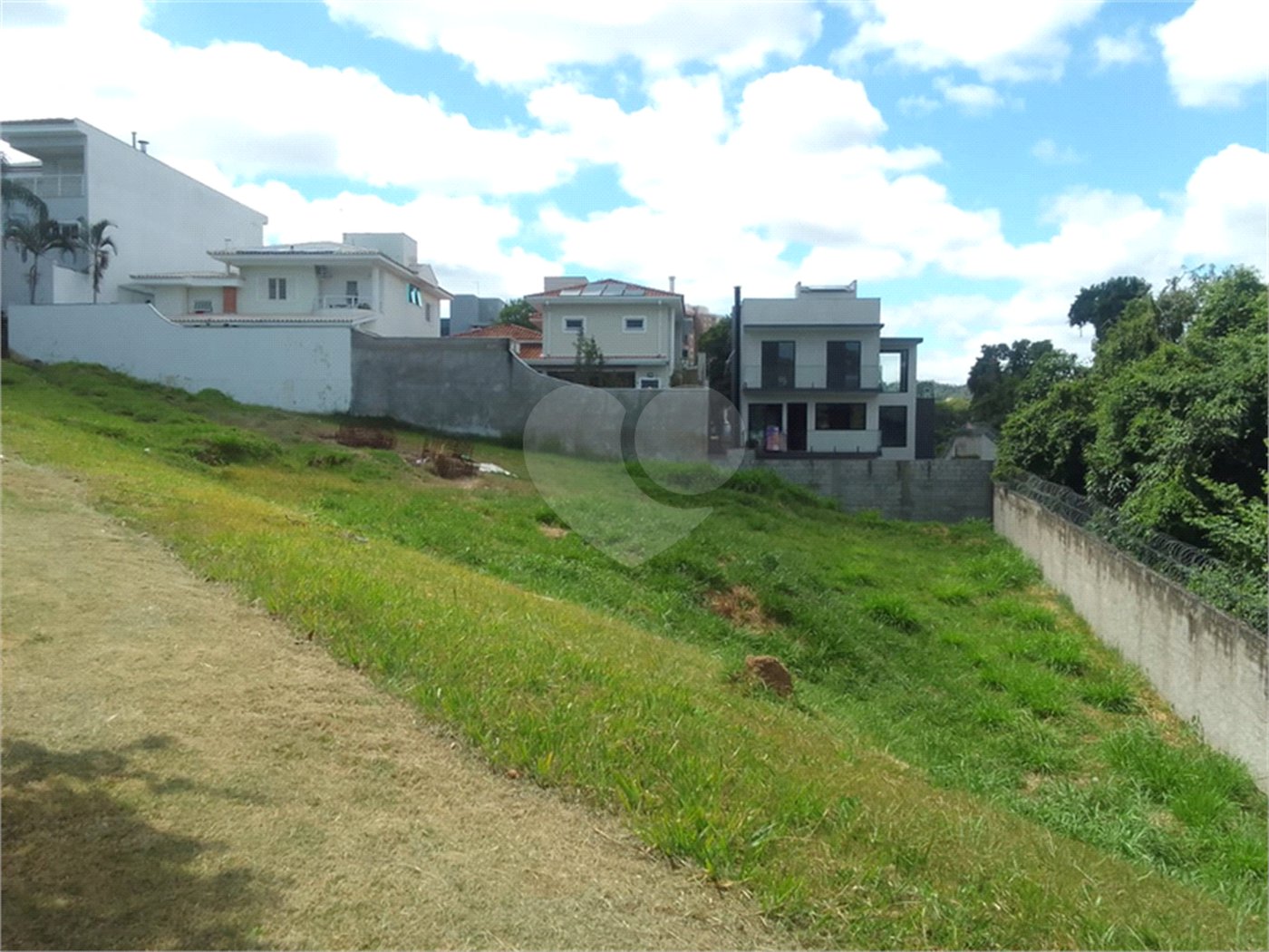 Terreno à venda no condomínio Village Vert, Sorocaba - SP