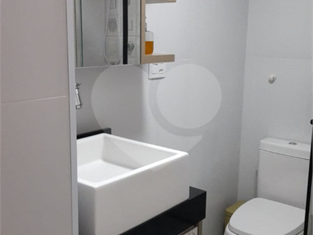 Apartamento à venda com 3 quartos, sendo 1 suíte,  em Alto da Boa Vista, São Paulo, SP