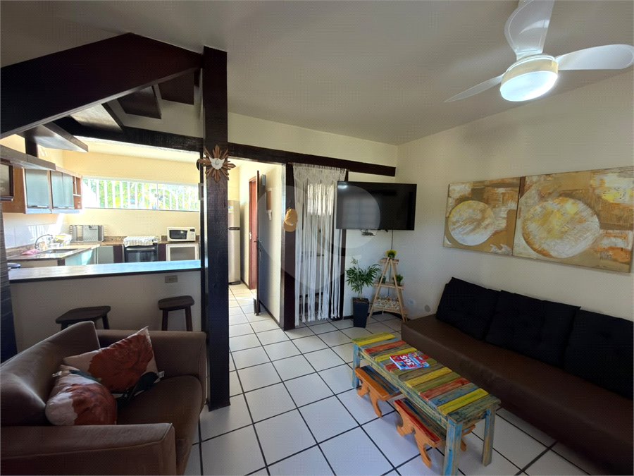 Casa em condomínio à venda com 2 suítes em Peró, Cabo Frio, RJ