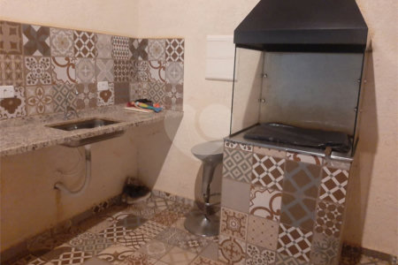 Casa à venda com 2 quartos, sendo 1 suíte,  no condomínio Pitangueiras, Mogi das Cruzes - SP