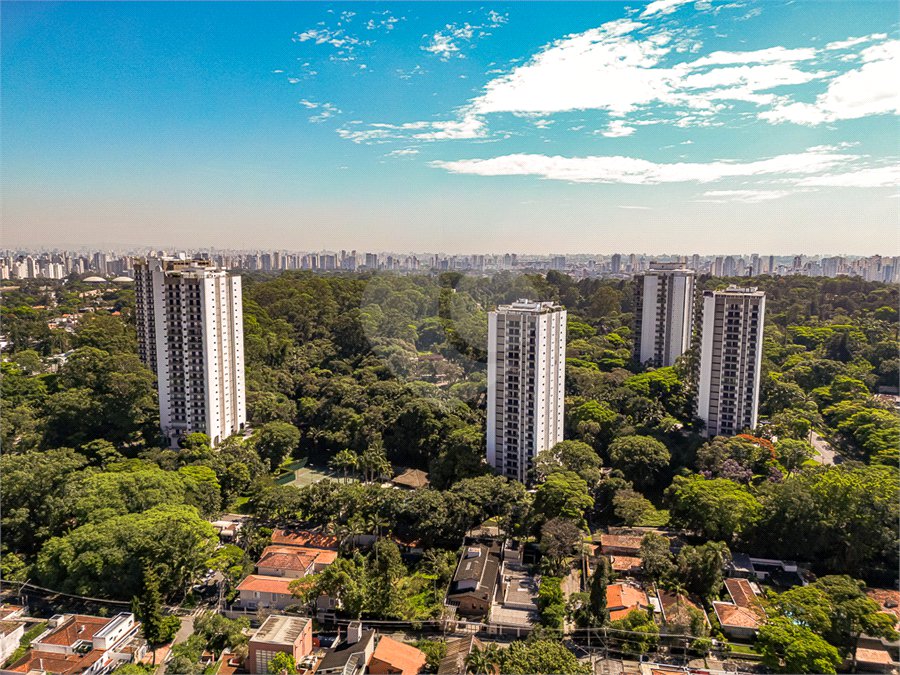Apartamento à venda ou para alugar com 4 suítes em Alto da Boa Vista, São Paulo, SP