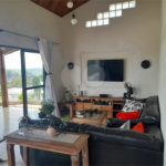 Casa à venda com 3 quartos, sendo 2 suítes, no condomínio Outeiro das Flores, Itupeva - SP