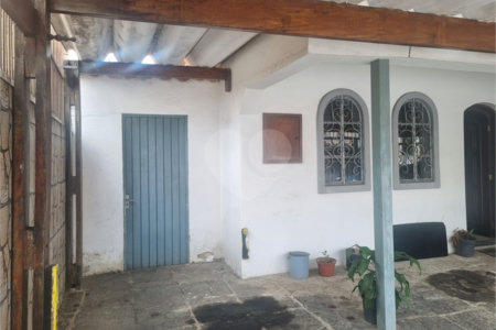 Casa Térrea à venda com 4 quartos em Vila Nivi, São Paulo, SP