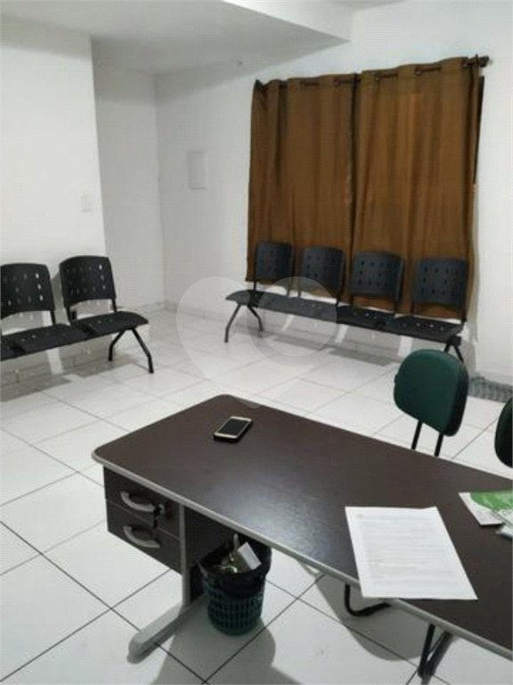 Sobrado à venda com 6 quartos, sendo 2 suítes,  em Instituto de Previdência, São Paulo, SP