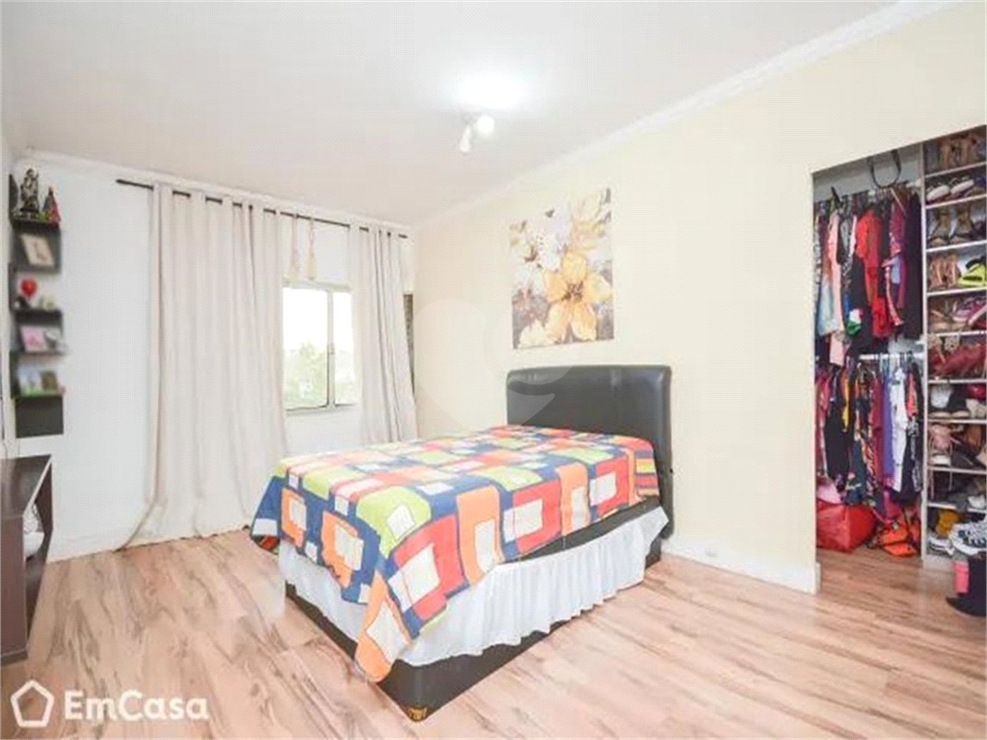 Sobrado à venda com 3 quartos, sendo 1 suíte, em Vila Galvão, Guarulhos, SP
