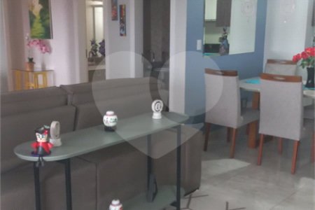 Apartamento à venda com 2 quartos, sendo 1 suíte, em Cidade Cruzeiro do Sul, Suzano, SP